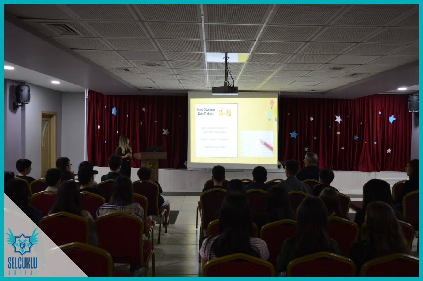 8.sınıf &ouml;ğrencilerimiz, &ouml;ğretmenleri ile g&uuml;zel bir etkinlikte bir araya geldiler. 